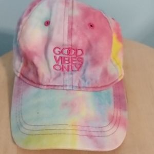 Tye dye "good vibes only" hat
